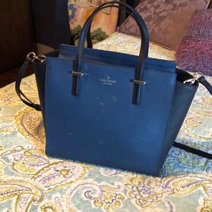 Kate Spade Navy should strap purse